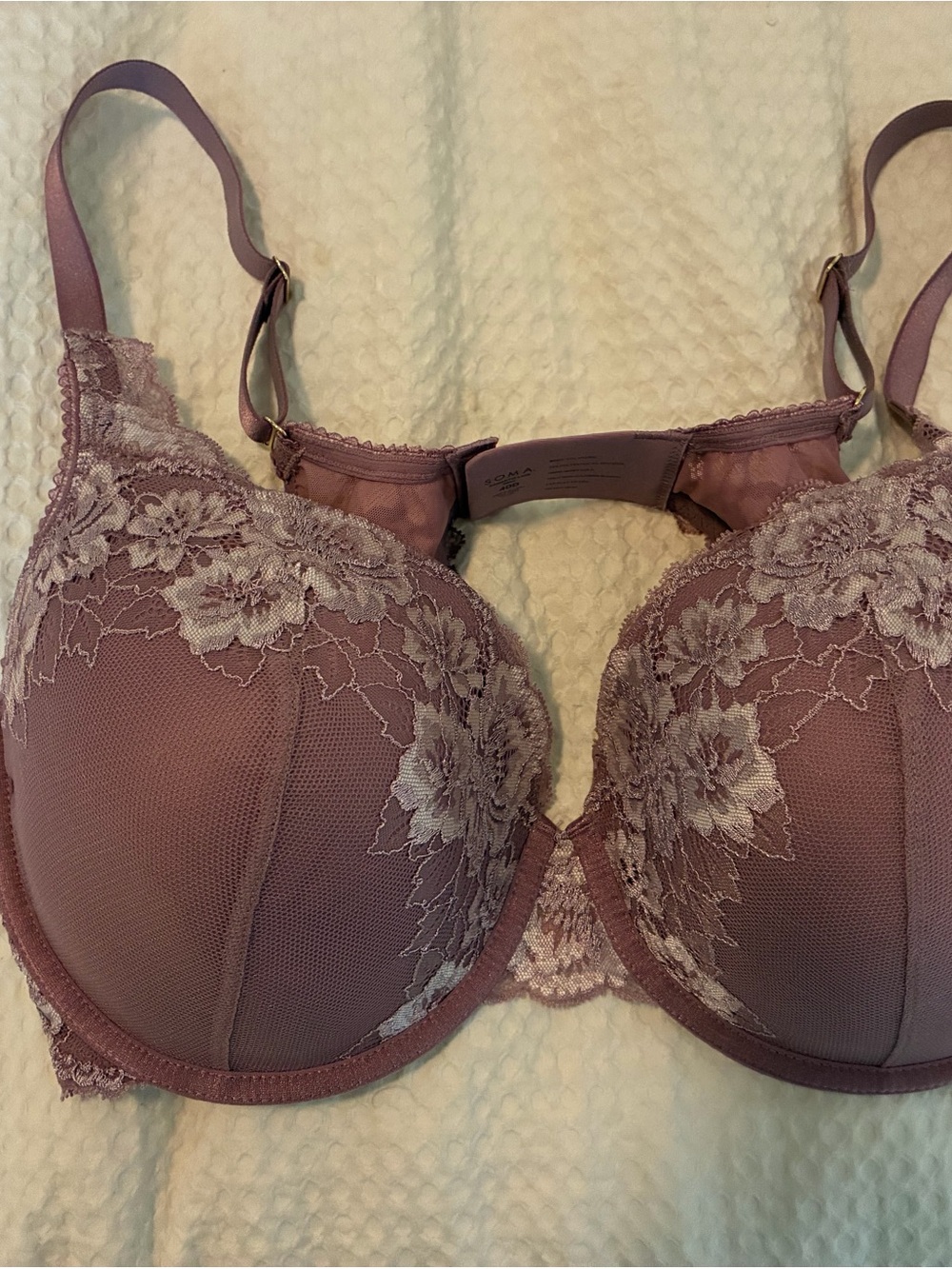 Soma Women’s Lace Underwire Bra in Mauve